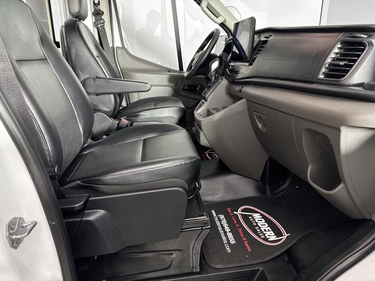 Ford Transit Cutaway T-350 RWD SRW 138" WB 9500 GVWR 2024