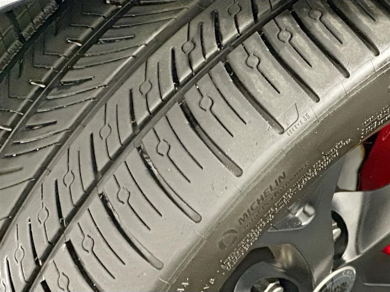 Chevrolet Corvette 2dr Cpe Z16 Grand Sport w/3LT 2012