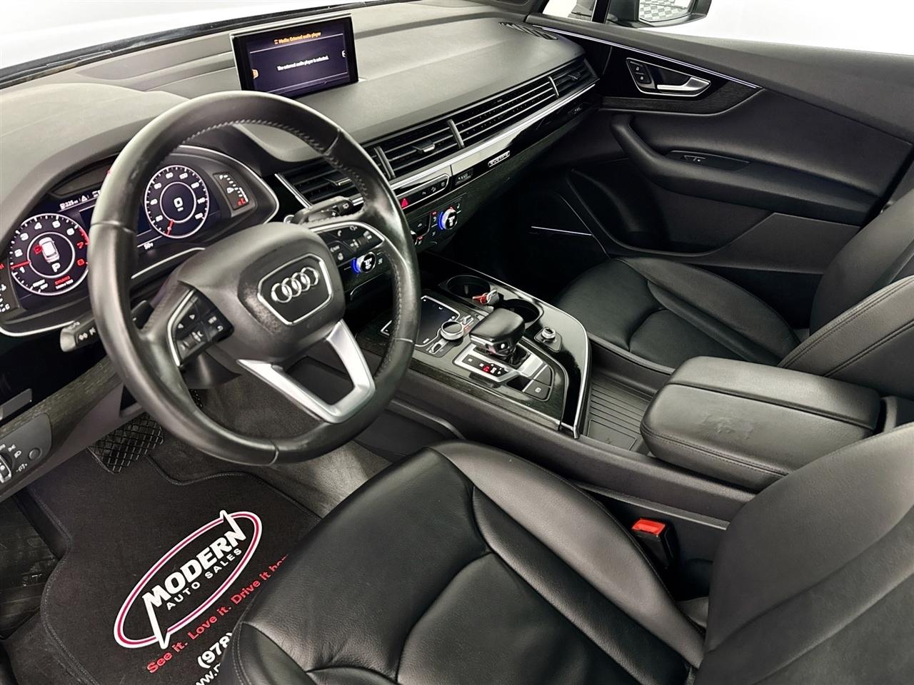 Audi Q7 SE Premium Plus 55 TFSI quattro 2019