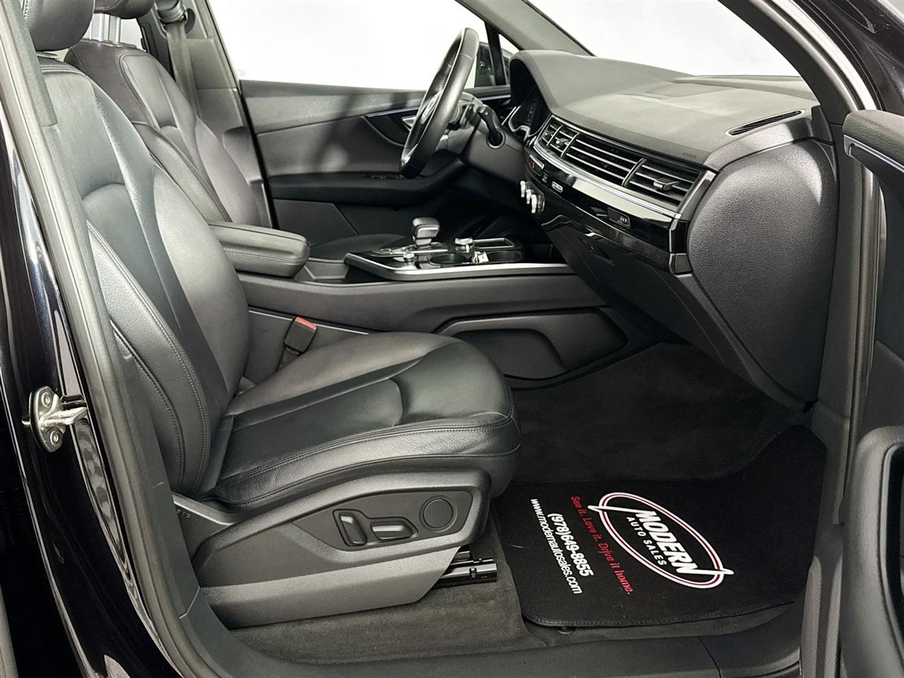 Audi Q7 SE Premium Plus 55 TFSI quattro 2019