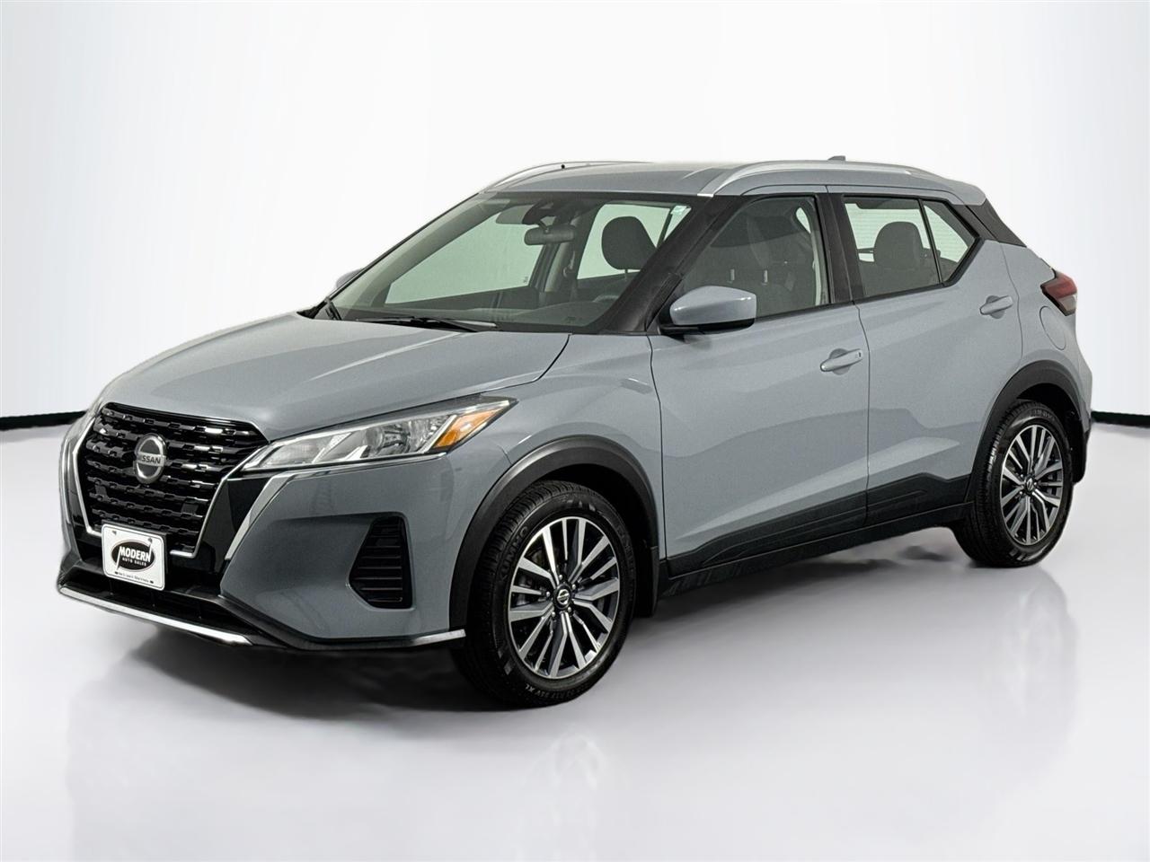 Nissan Kicks SV FWD 2021