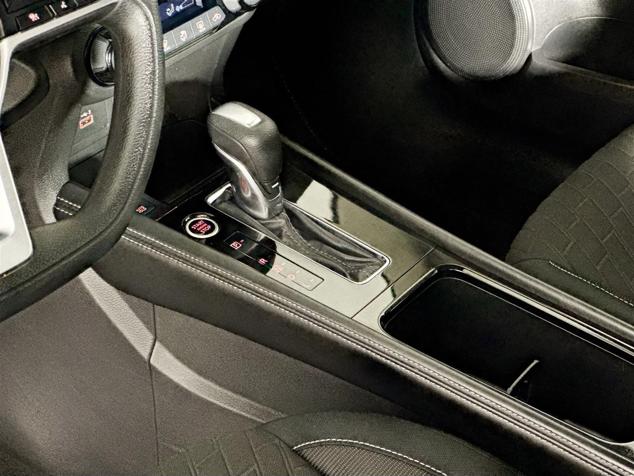 Nissan Kicks SV FWD 2021