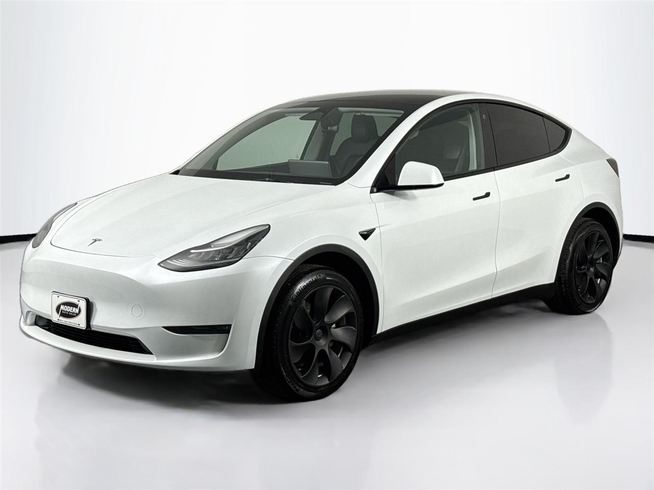 Tesla Model Y Long Range AWD 2023