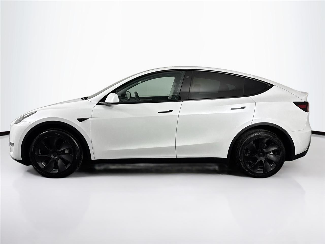Tesla Model Y Long Range AWD 2023