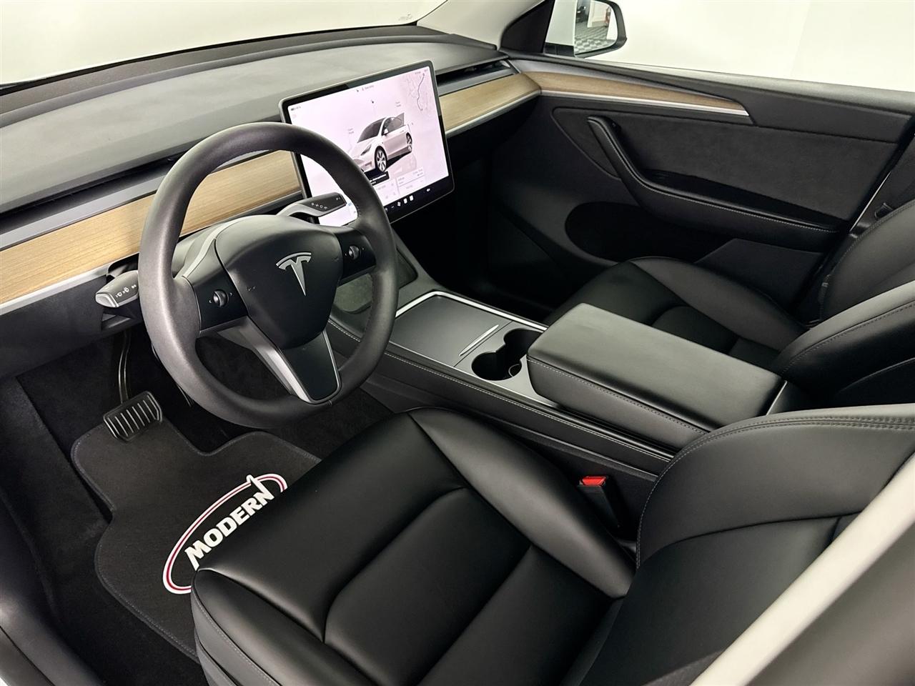 Tesla Model Y Long Range AWD 2023