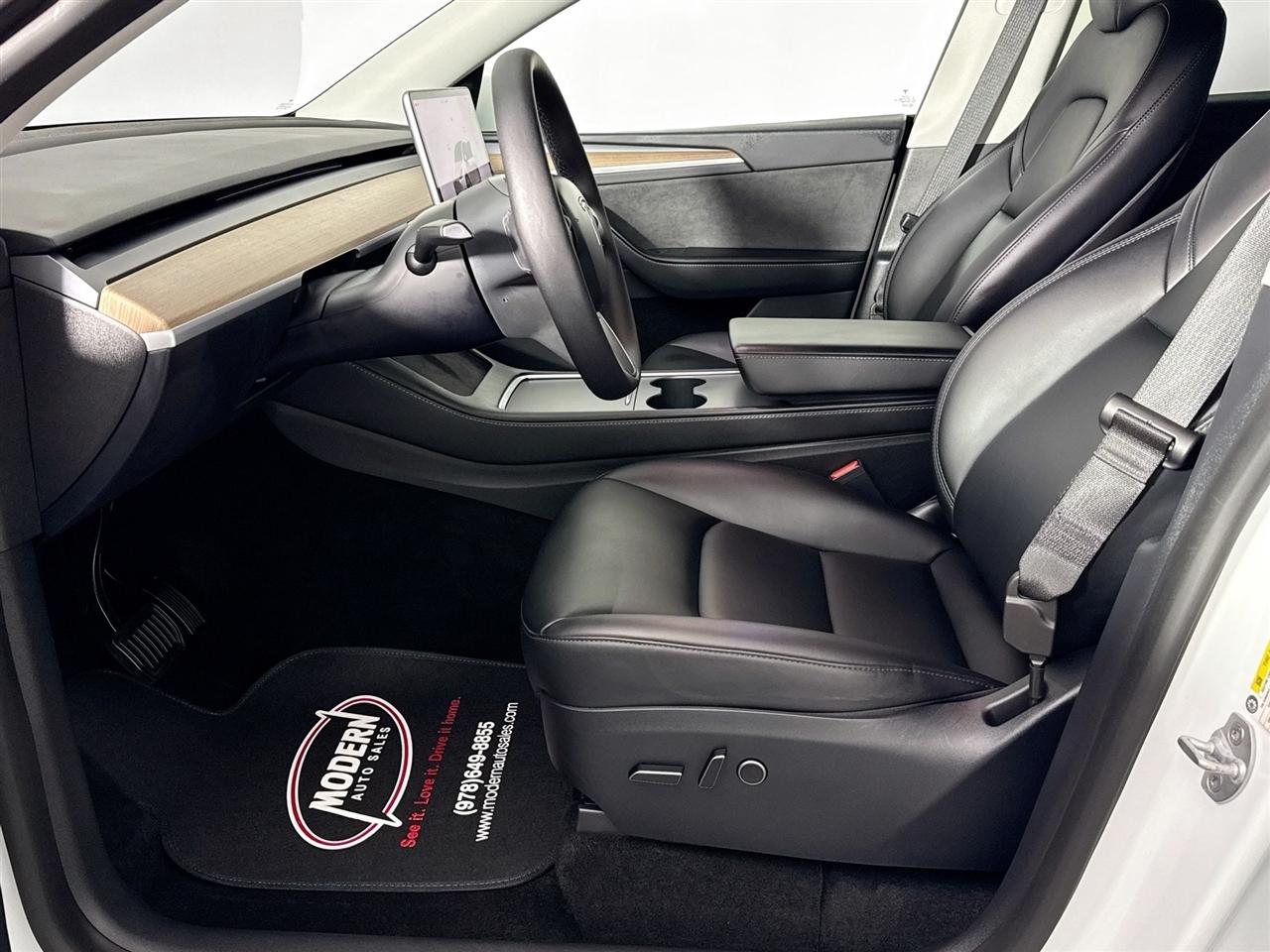 Tesla Model Y Long Range AWD 2023