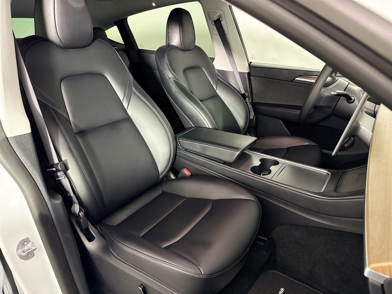 Tesla Model Y Long Range AWD 2023