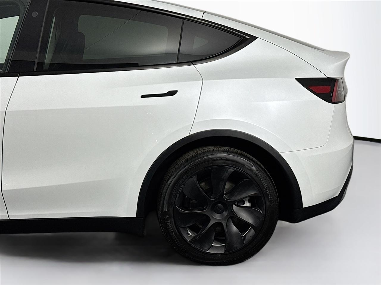Tesla Model Y Long Range AWD 2023