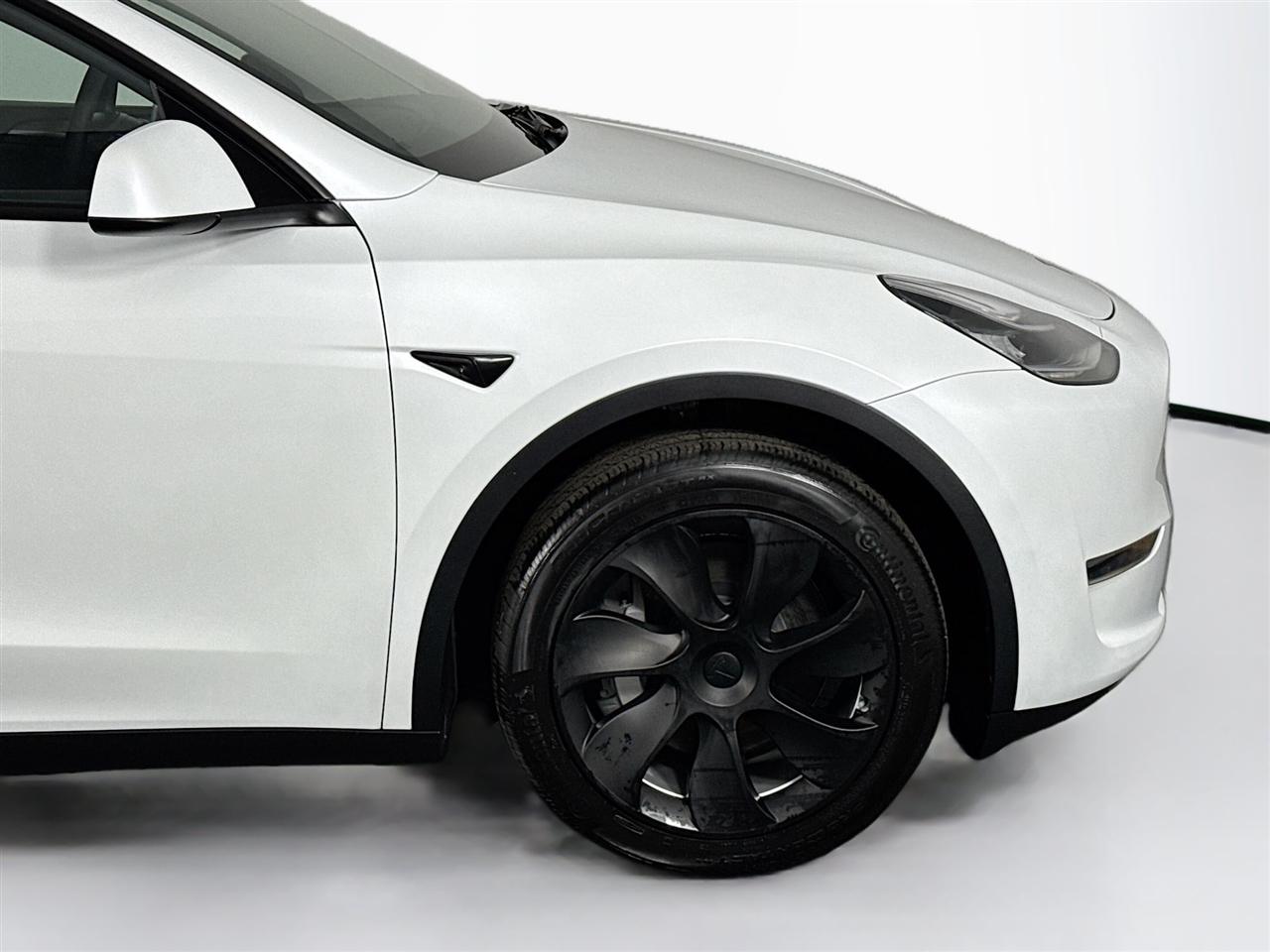 Tesla Model Y Long Range AWD 2023