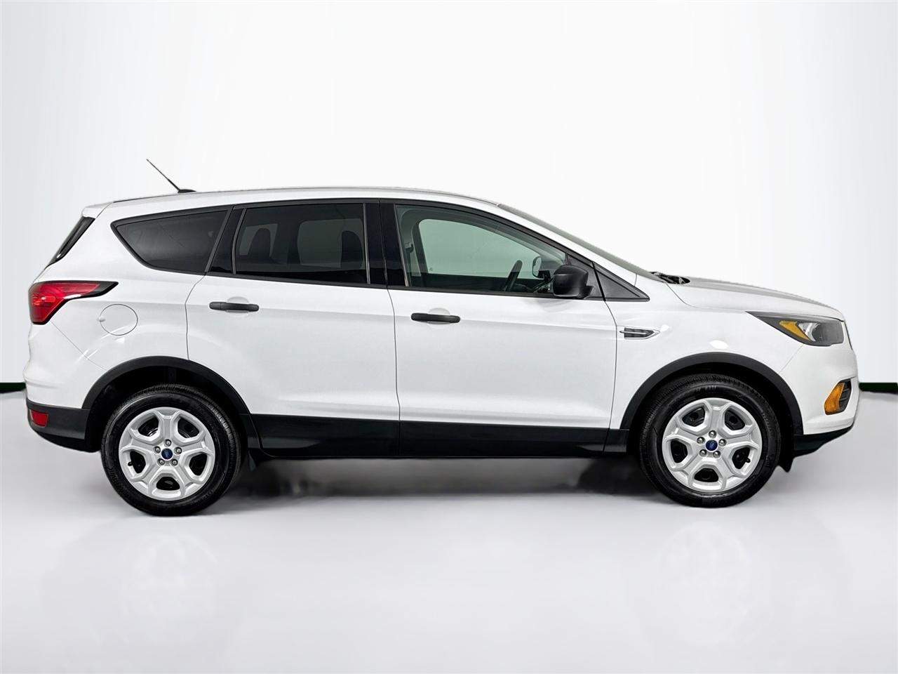 Ford Escape S FWD 2019