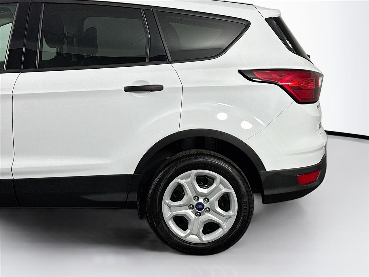 Ford Escape S FWD 2019