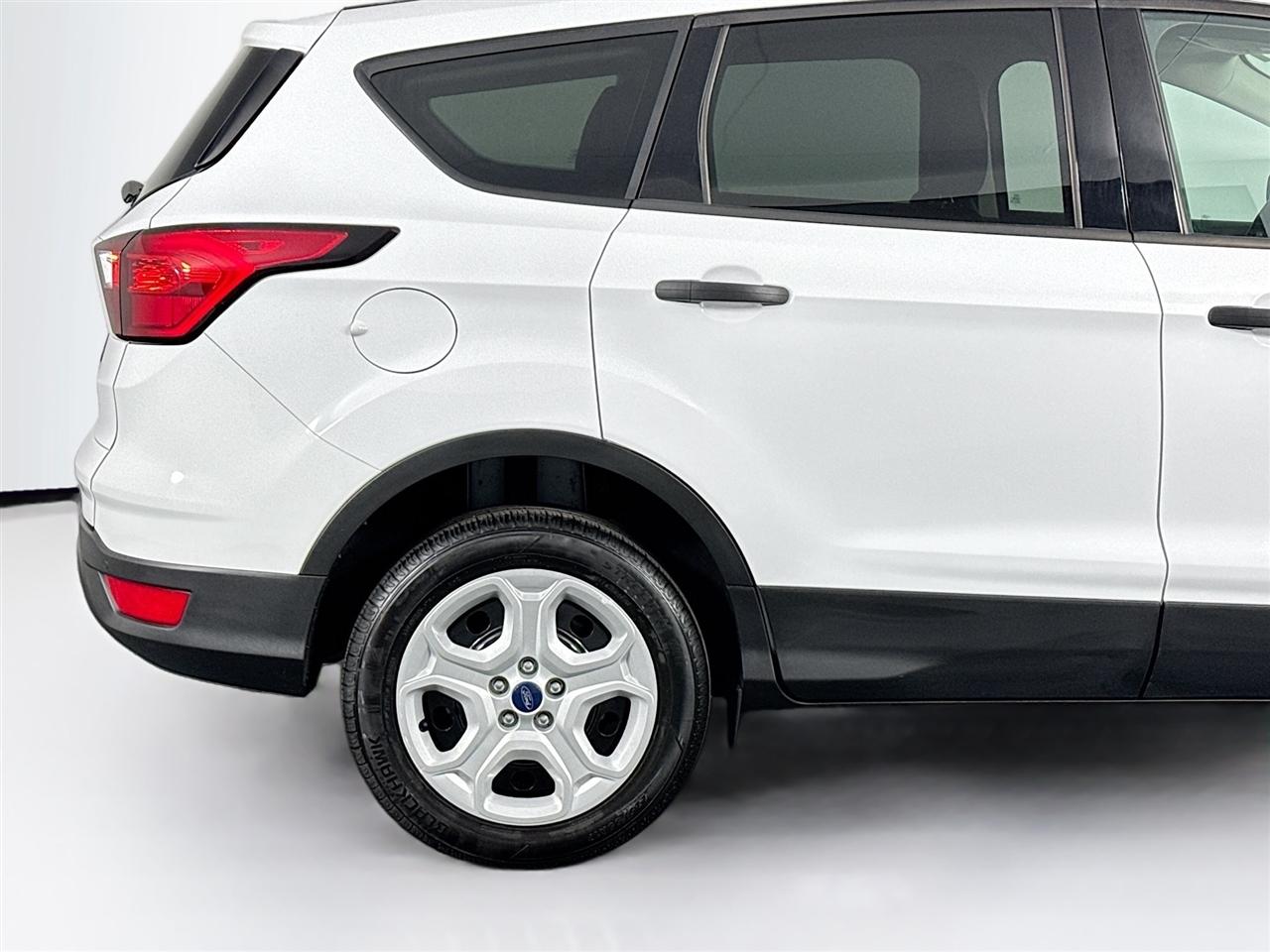 Ford Escape S FWD 2019