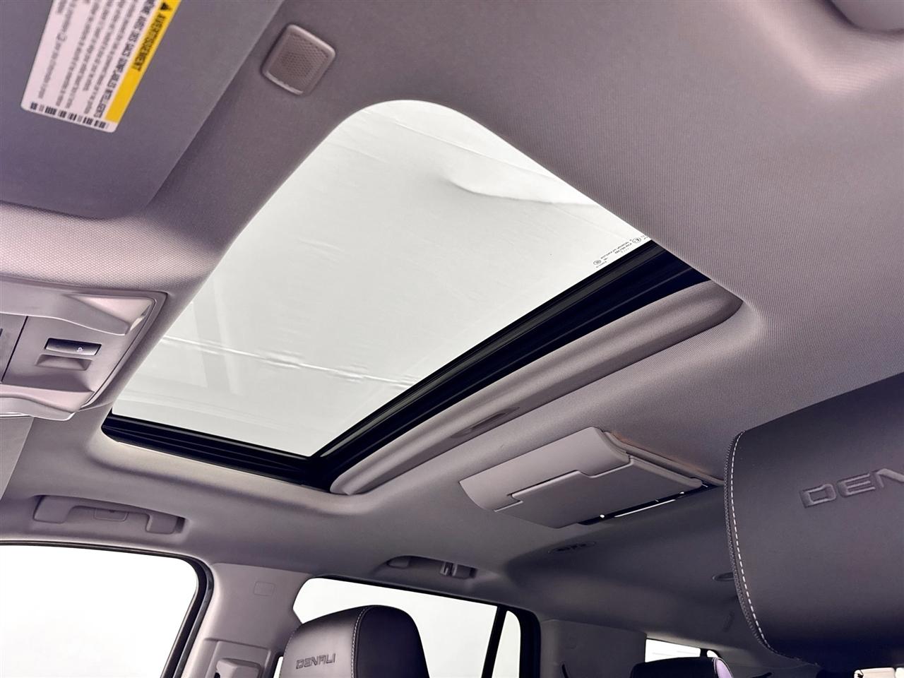 GMC Yukon 4WD 4dr Denali 2017