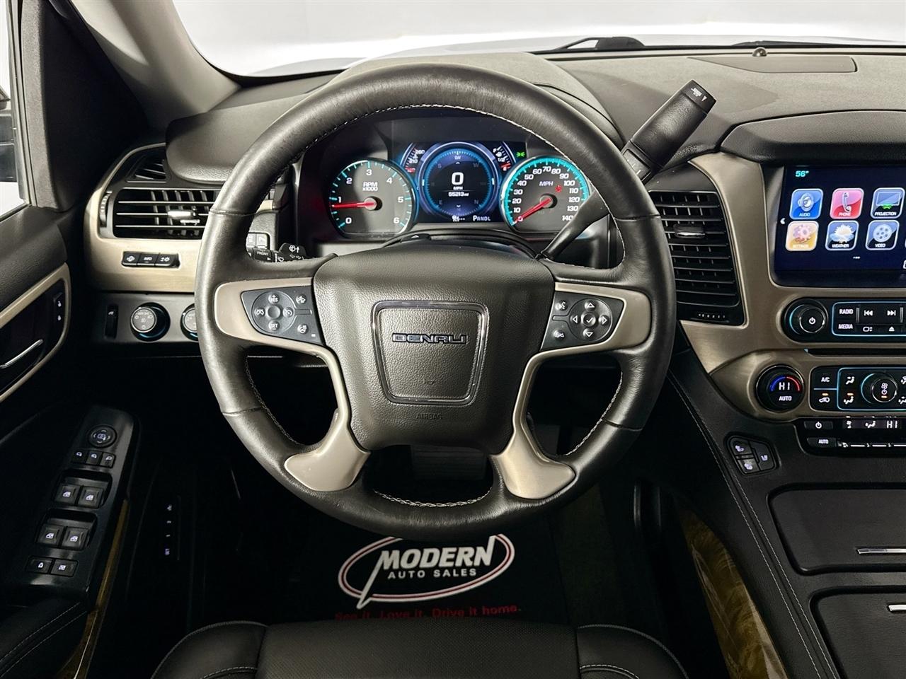 GMC Yukon 4WD 4dr Denali 2017