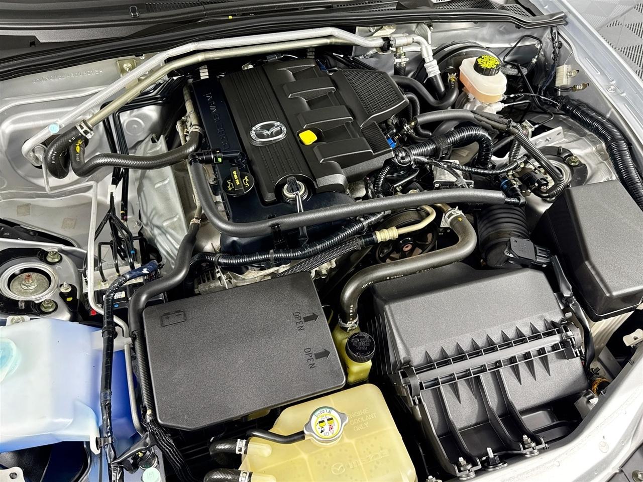 Mazda MX-5 Miata 2dr Conv MX-5 2006