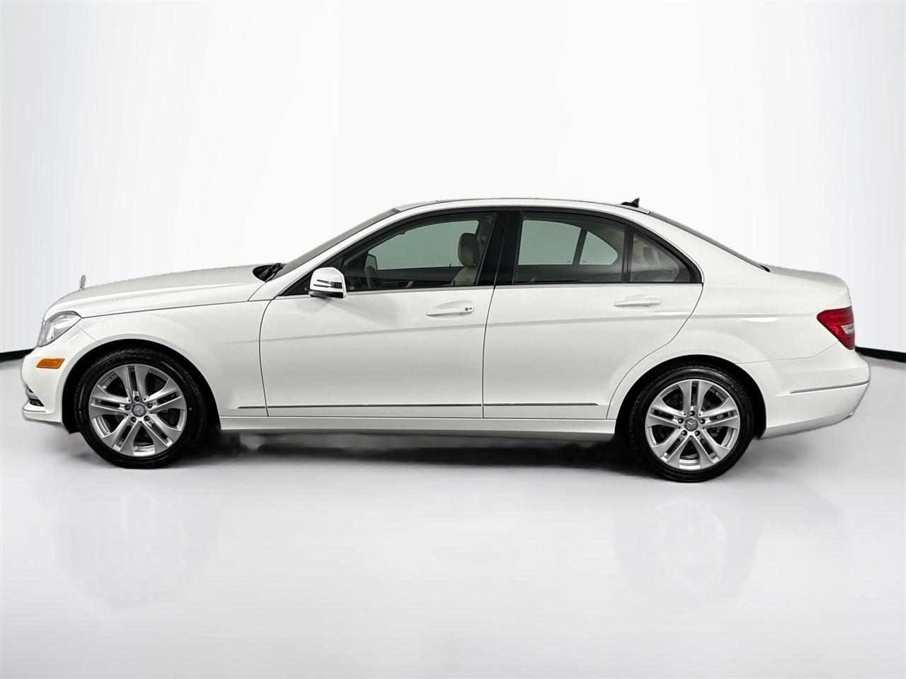 Mercedes-Benz C-Class 4dr Sdn C 300 Sport 4MATIC 2013