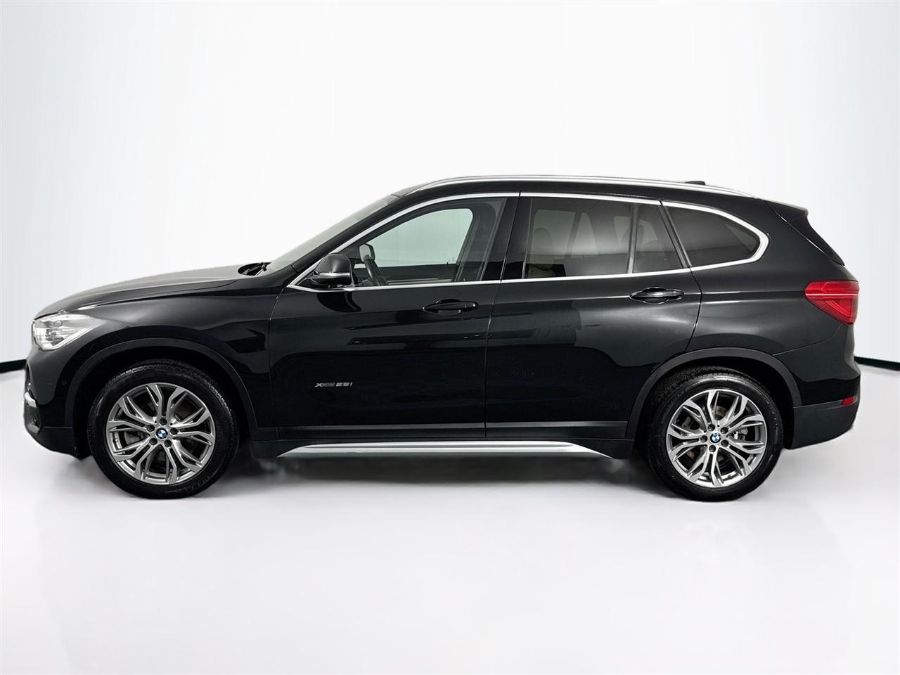BMW X1 xDrive28i Sports Activity Vehicle Brazil 2017