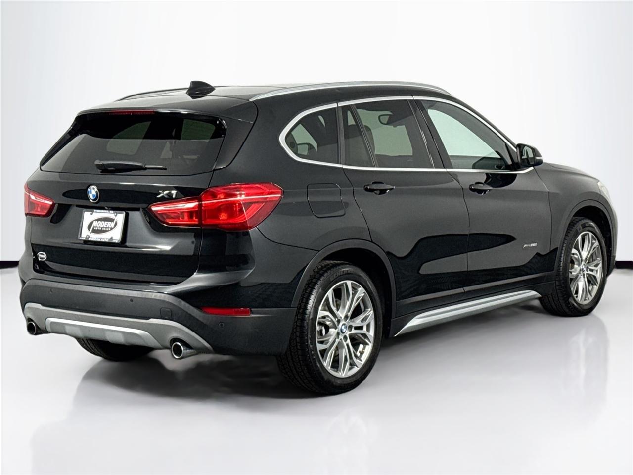 BMW X1 xDrive28i Sports Activity Vehicle Brazil 2017