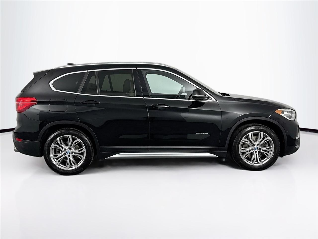 BMW X1 xDrive28i Sports Activity Vehicle Brazil 2017