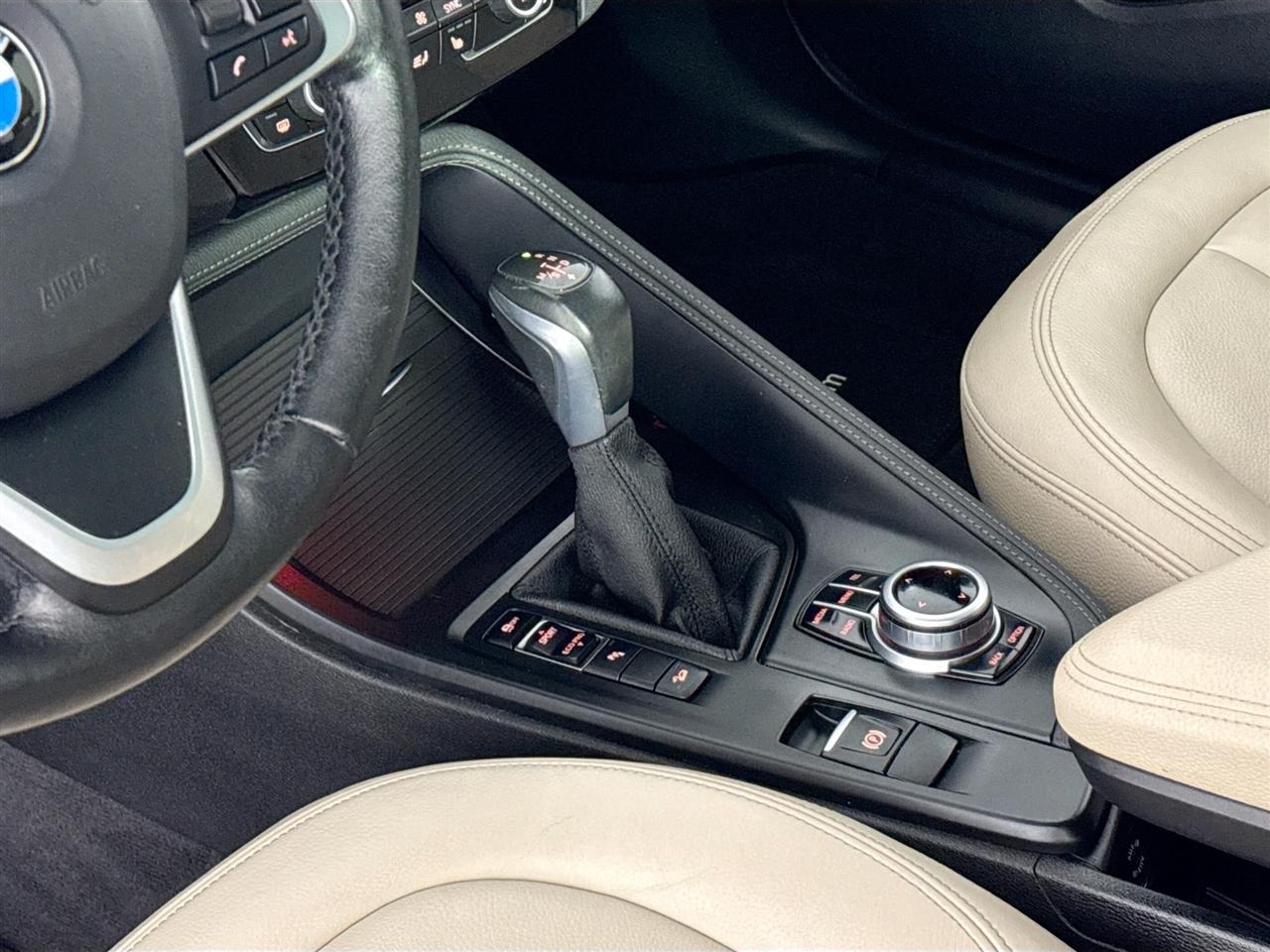 BMW X1 xDrive28i Sports Activity Vehicle Brazil 2017