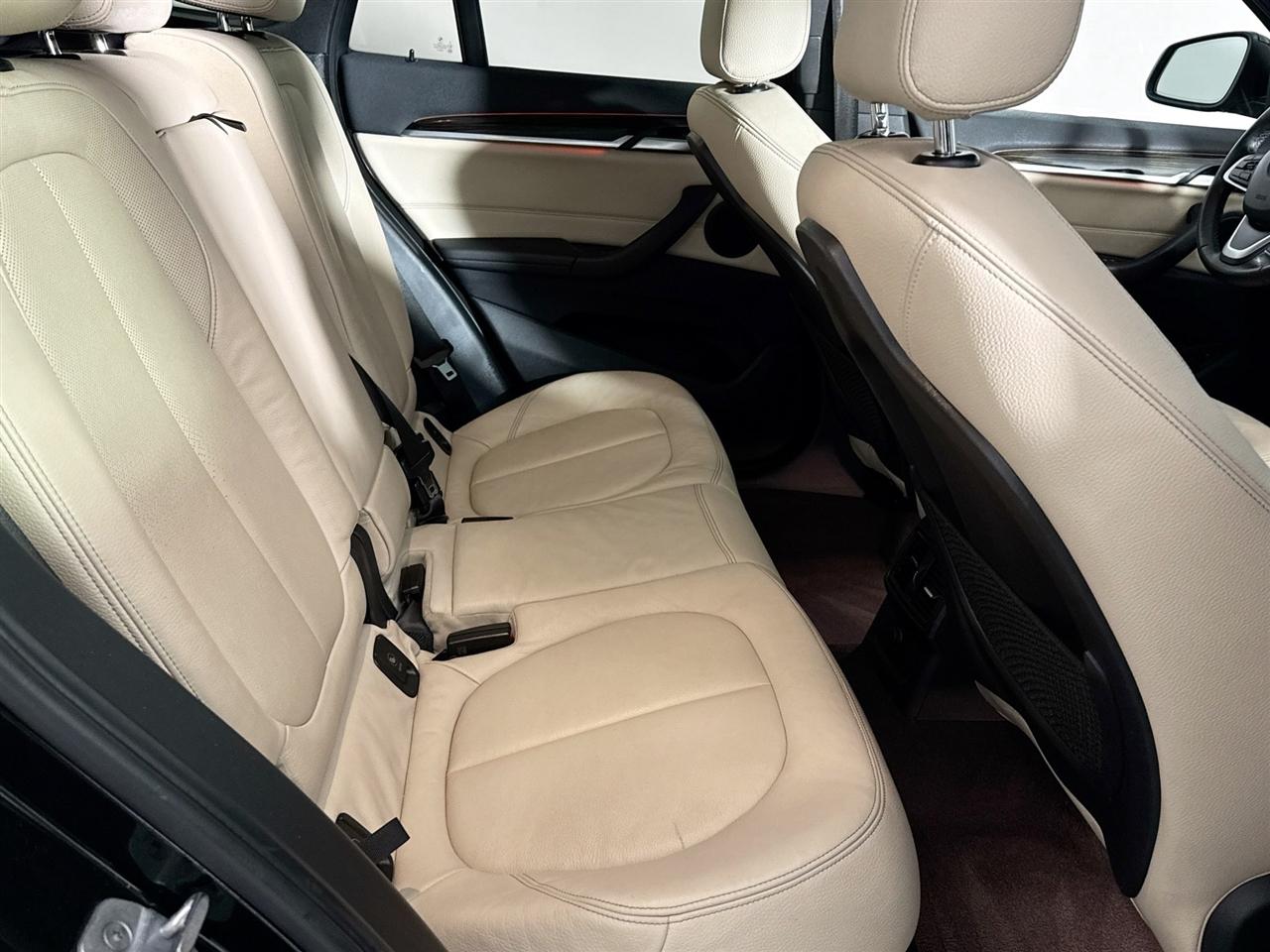 BMW X1 xDrive28i Sports Activity Vehicle Brazil 2017