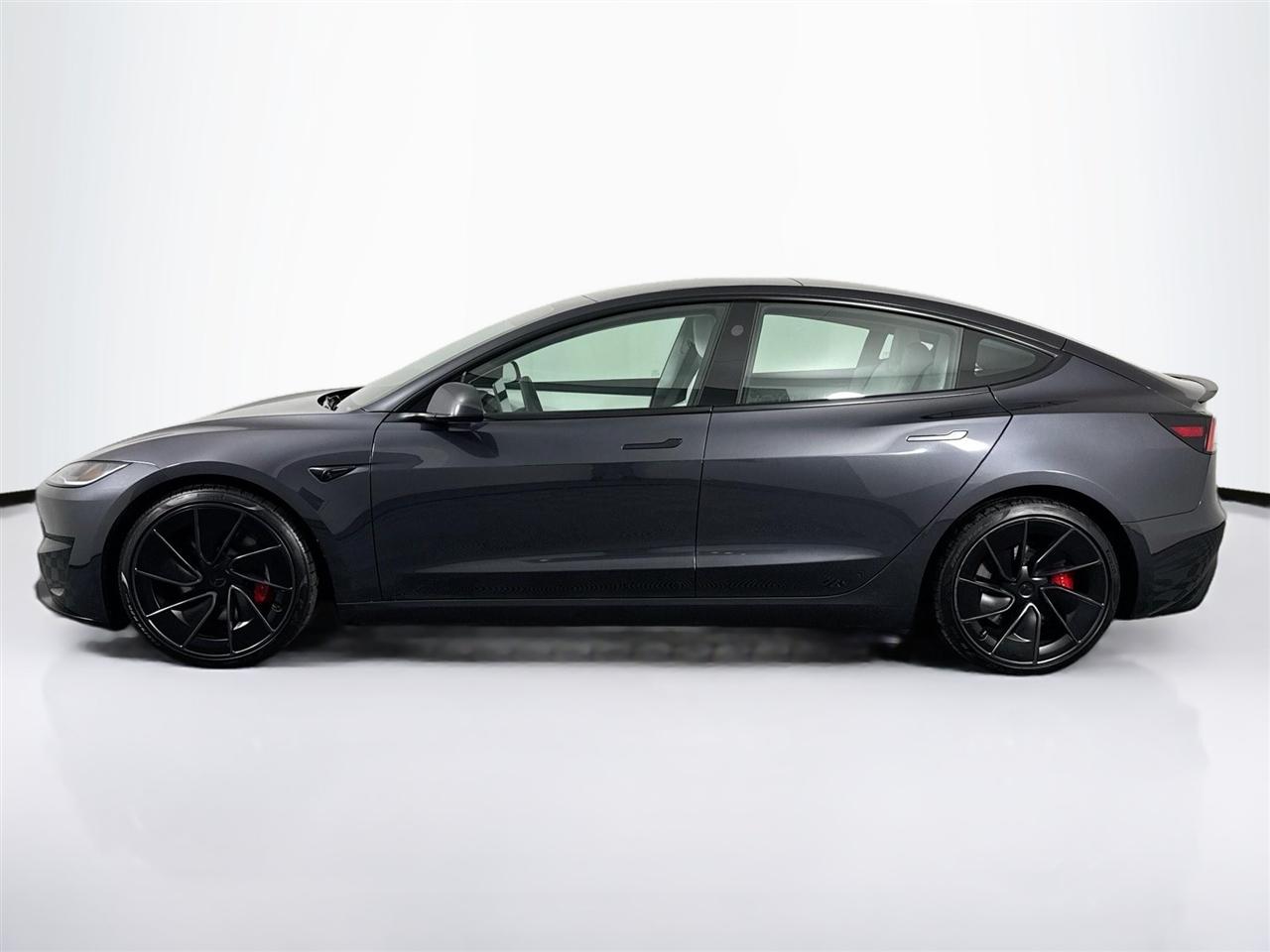 Tesla Model 3 Performance AWD 2024