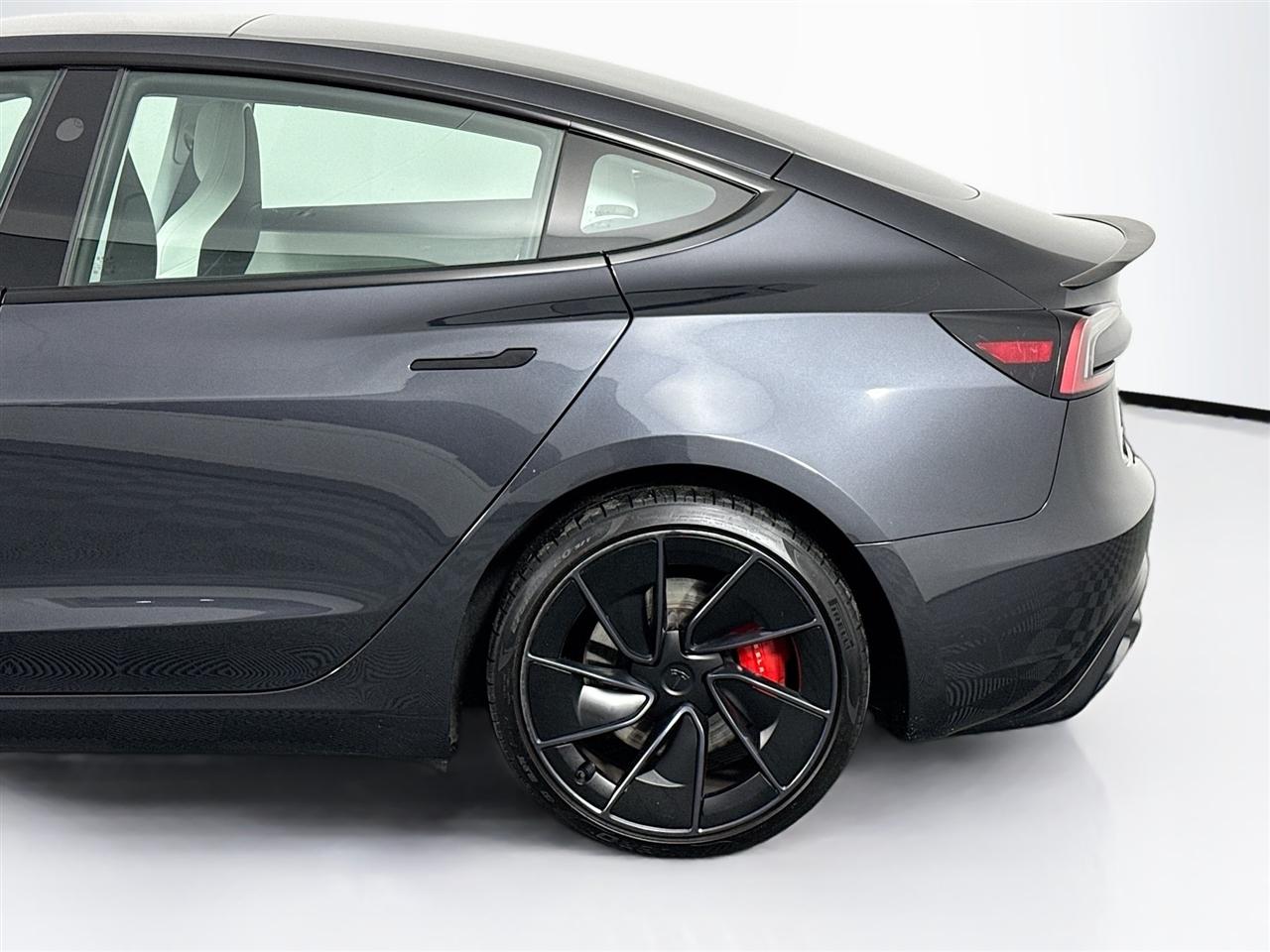 Tesla Model 3 Performance AWD 2024