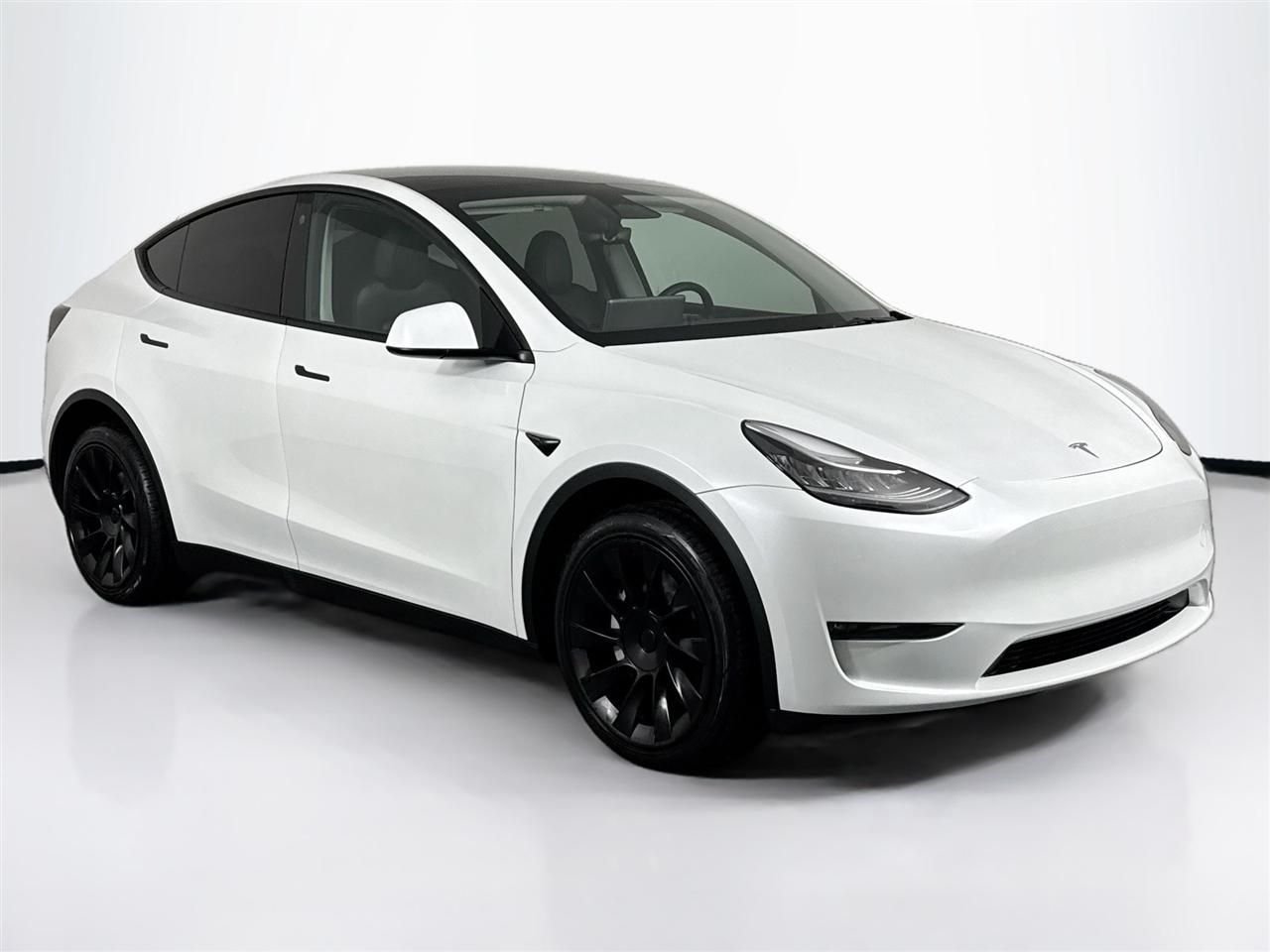 Tesla Model Y Long Range AWD 2023