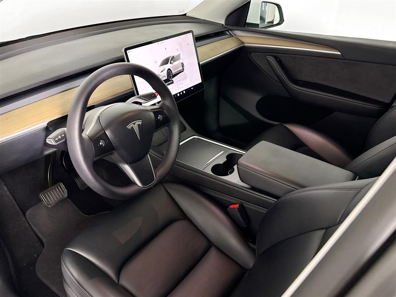 Tesla Model Y Long Range AWD 2023