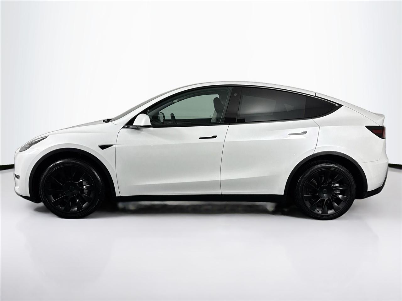 Tesla Model Y Long Range AWD 2023