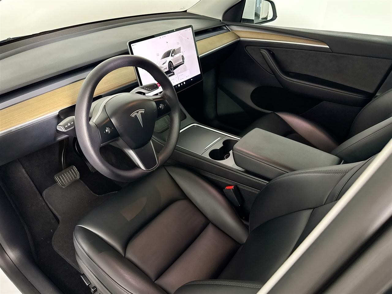 Tesla Model Y Long Range AWD 2023