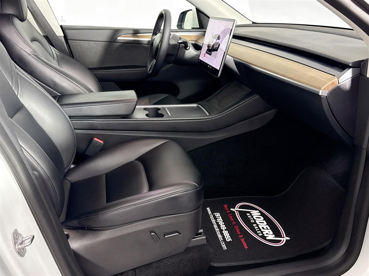 Tesla Model Y Long Range AWD 2023