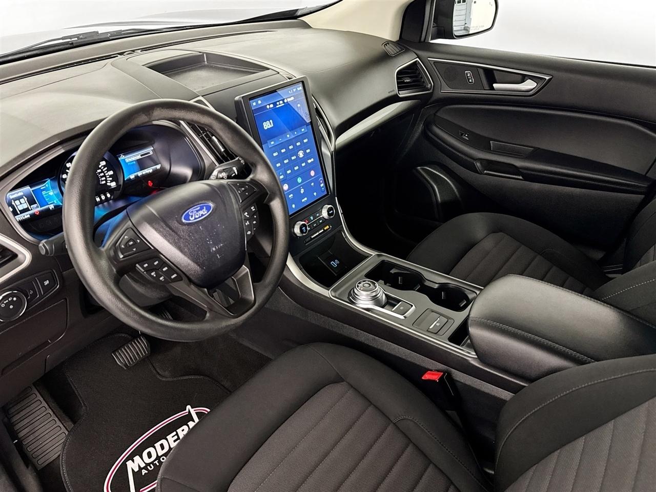 Ford Edge SE AWD 2022