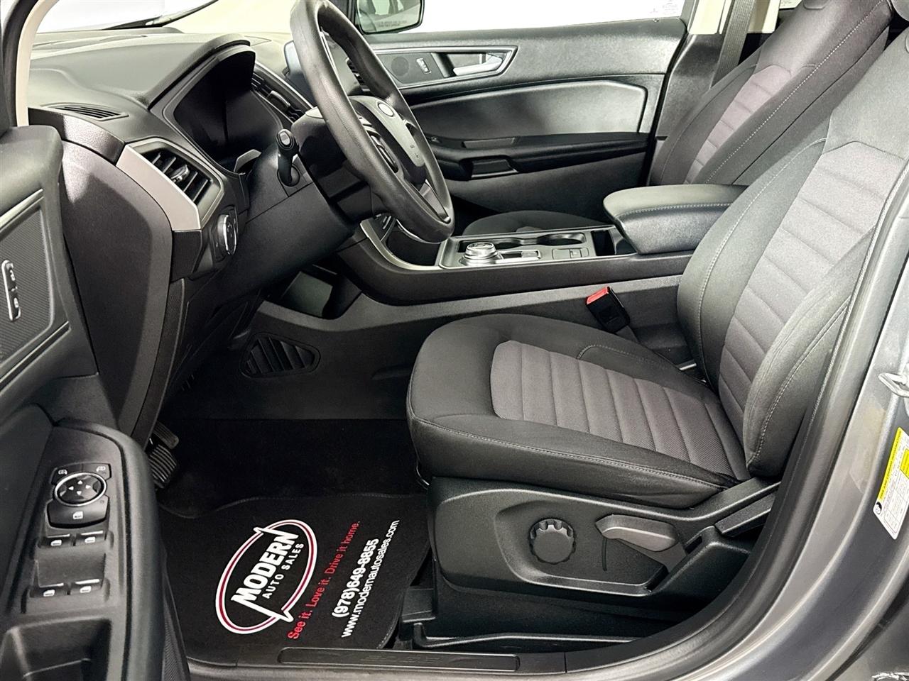Ford Edge SE AWD 2022