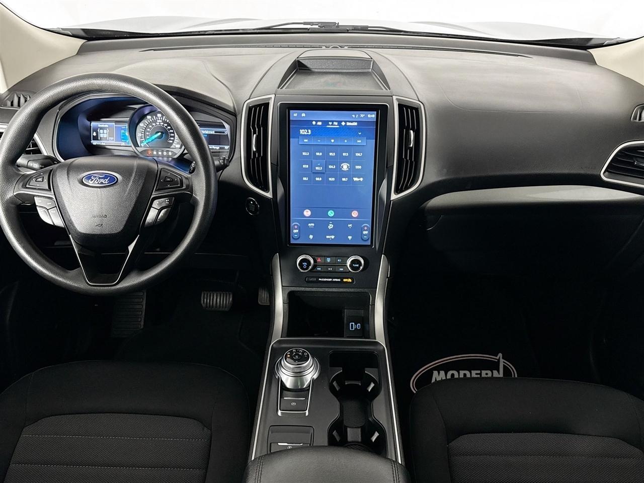 Ford Edge SE AWD 2022