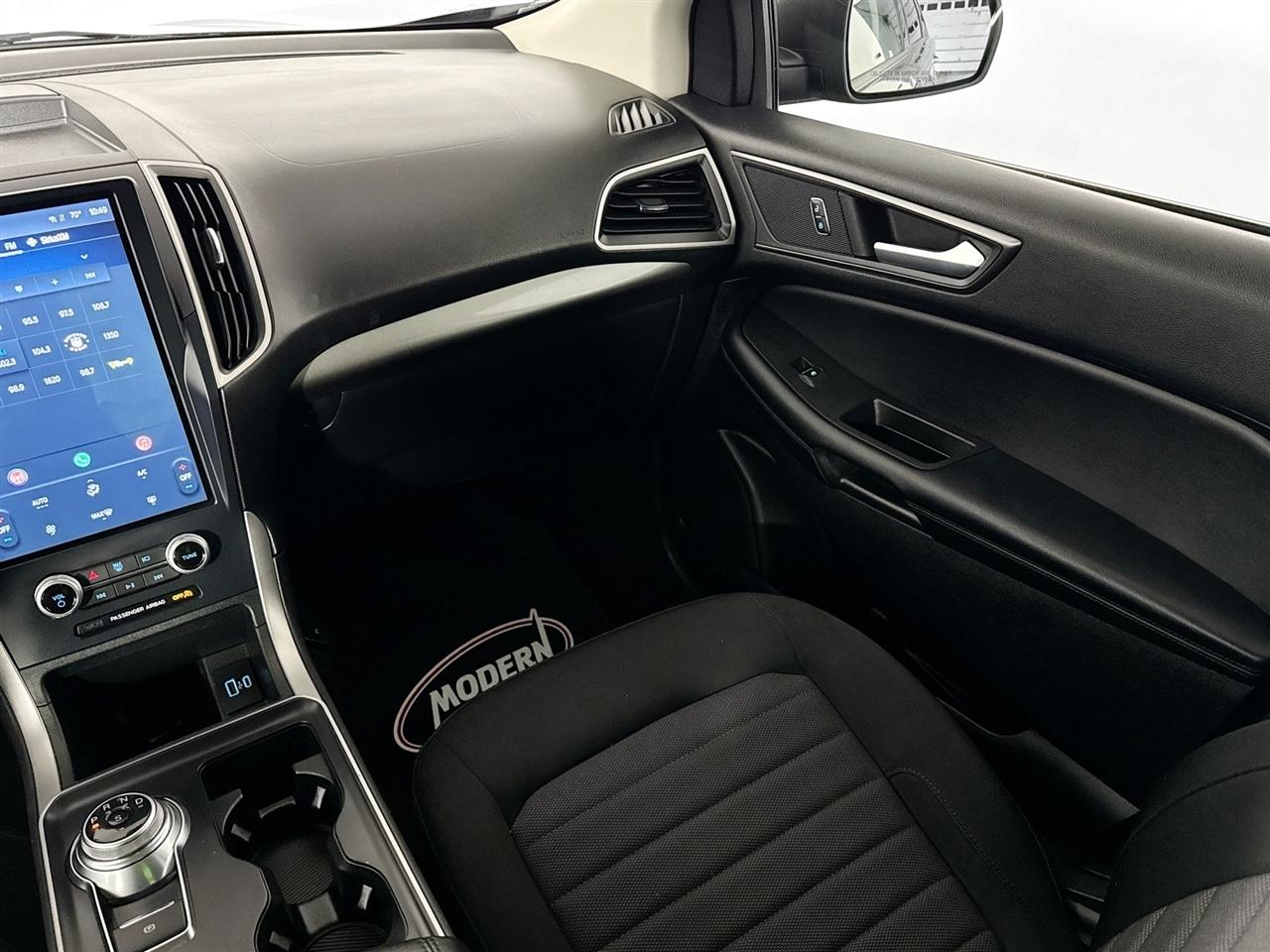 Ford Edge SE AWD 2022