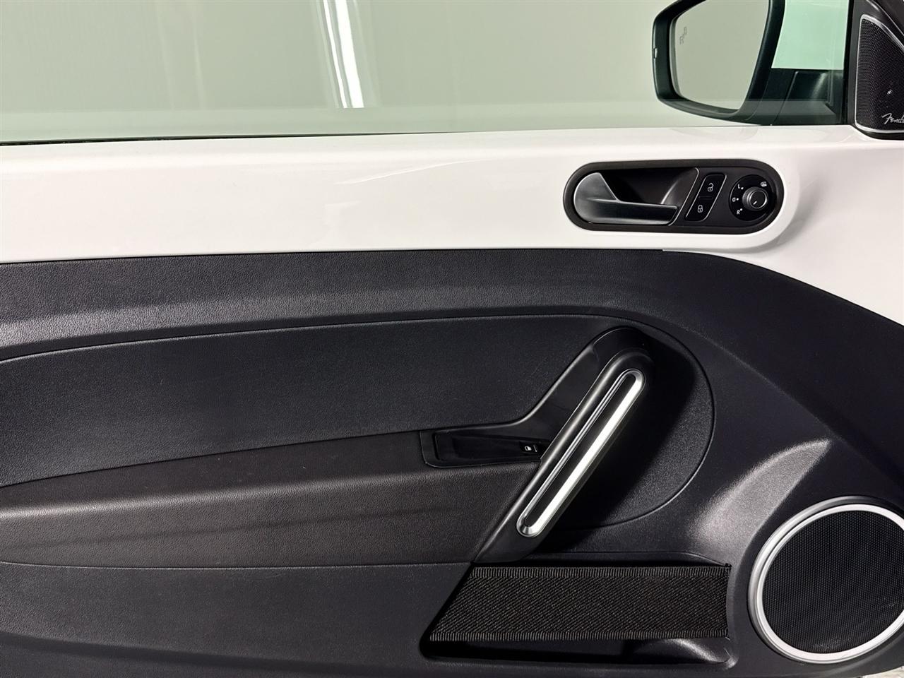 Volkswagen Beetle 1.8T SE Auto 2017