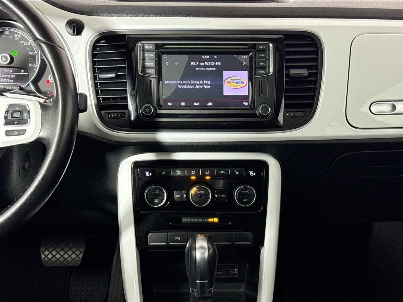 Volkswagen Beetle 1.8T SE Auto 2017