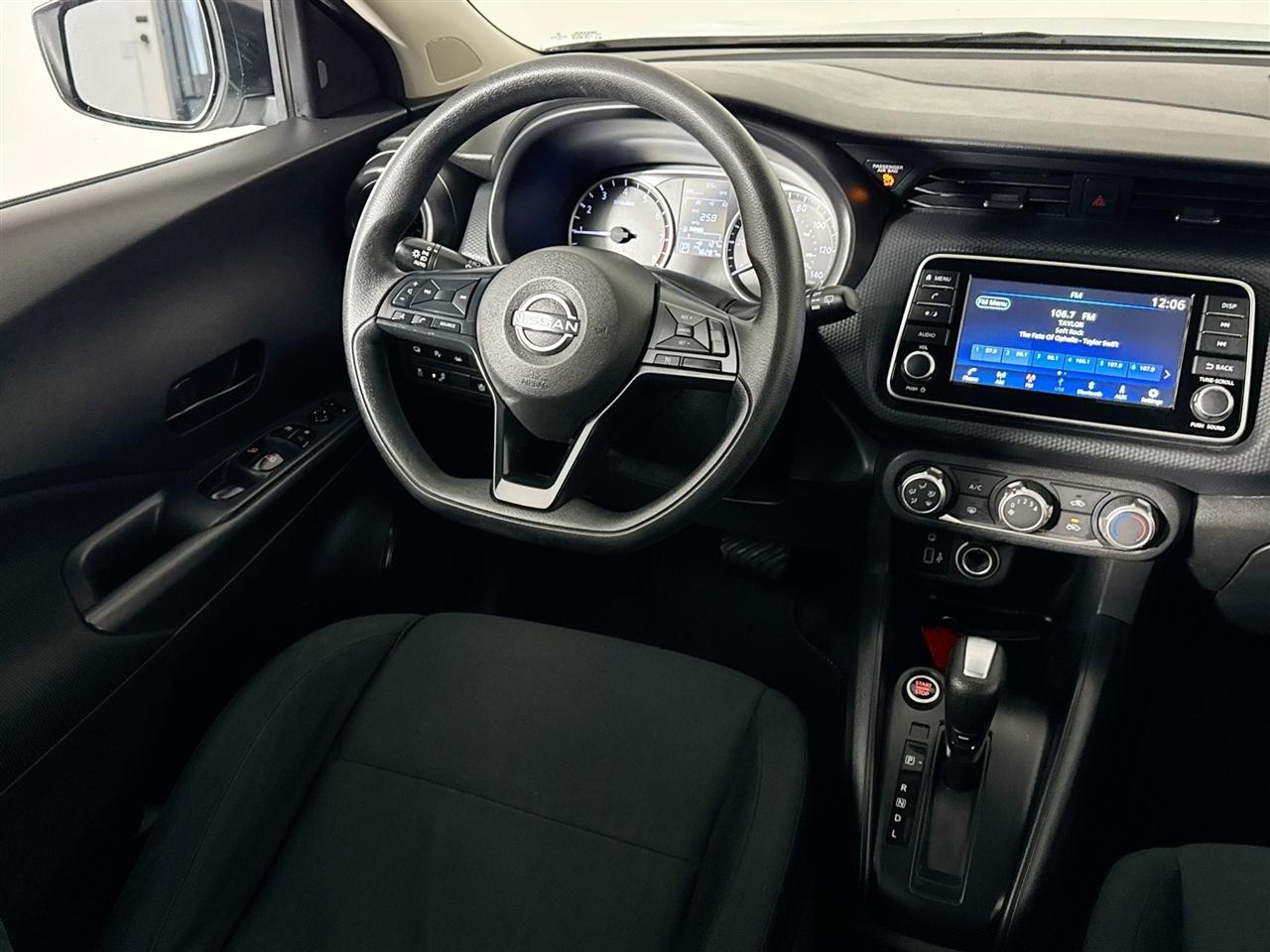 Nissan Kicks S FWD 2023