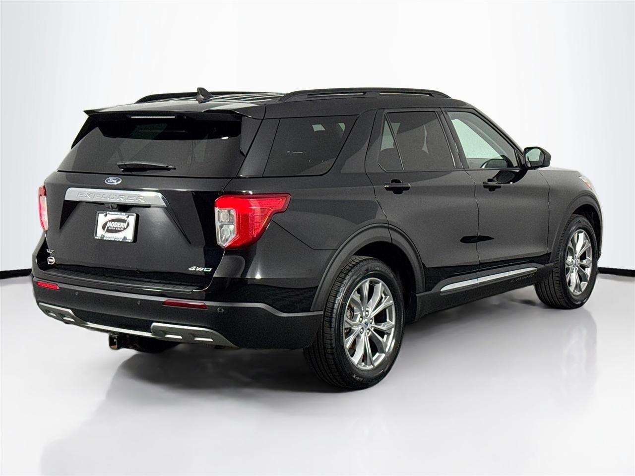 Ford Explorer XLT 4WD 2021