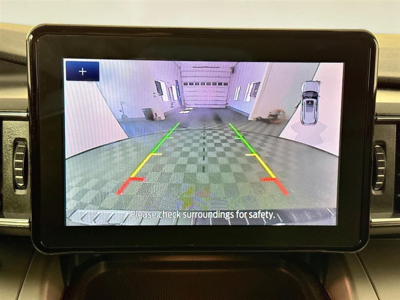 Ford Explorer XLT 4WD 2021