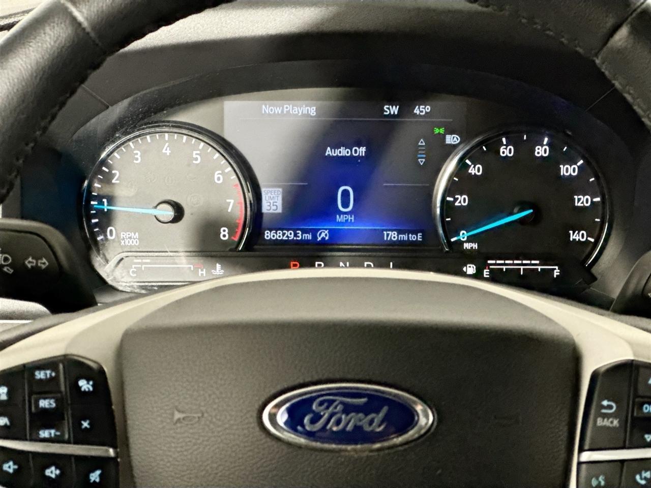 Ford Explorer XLT 4WD 2021