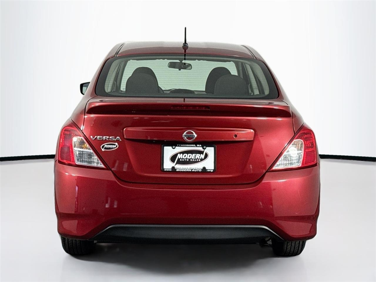 Nissan Versa Sedan S Plus CVT 2019