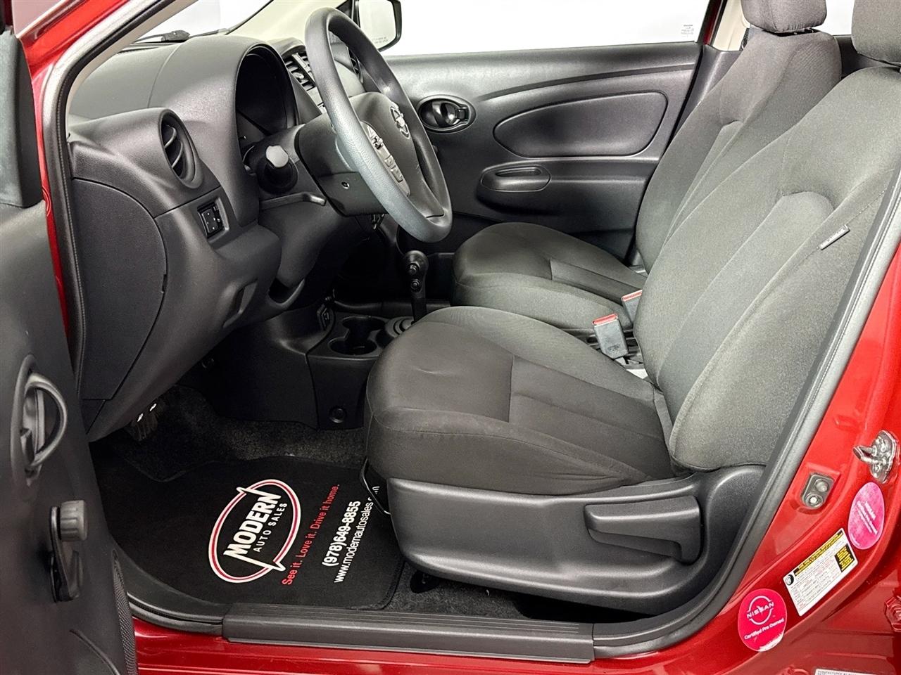 Nissan Versa Sedan S Plus CVT 2019