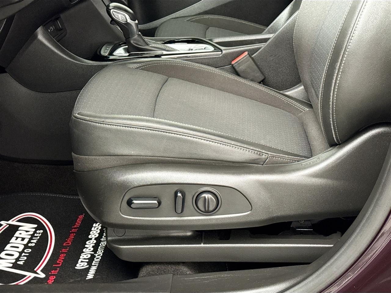 Buick Encore GX AWD 4dr Select 2020