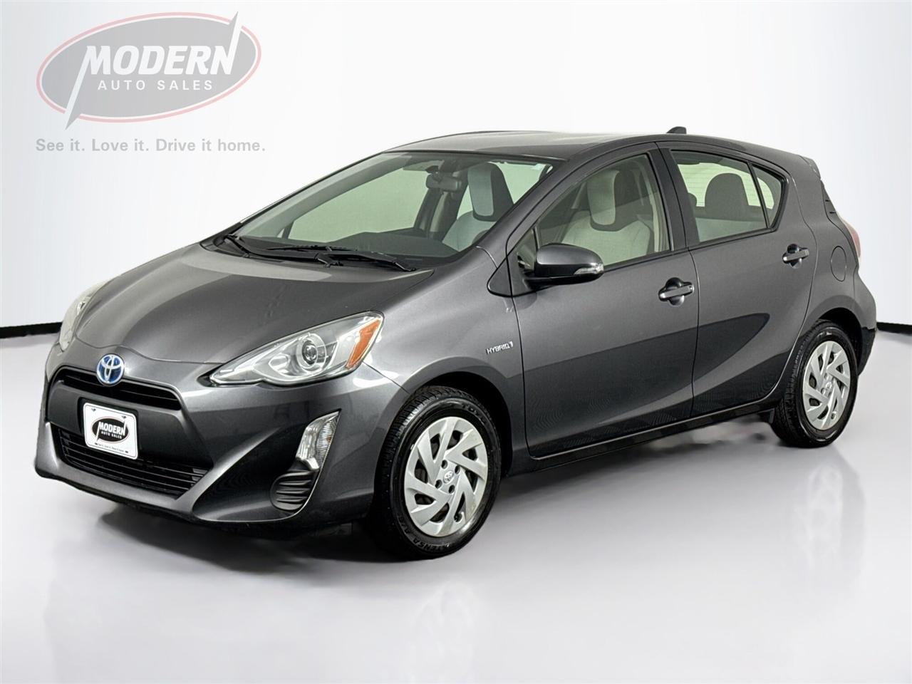 Toyota Prius c 5dr HB Persona Series (Natl) 2016