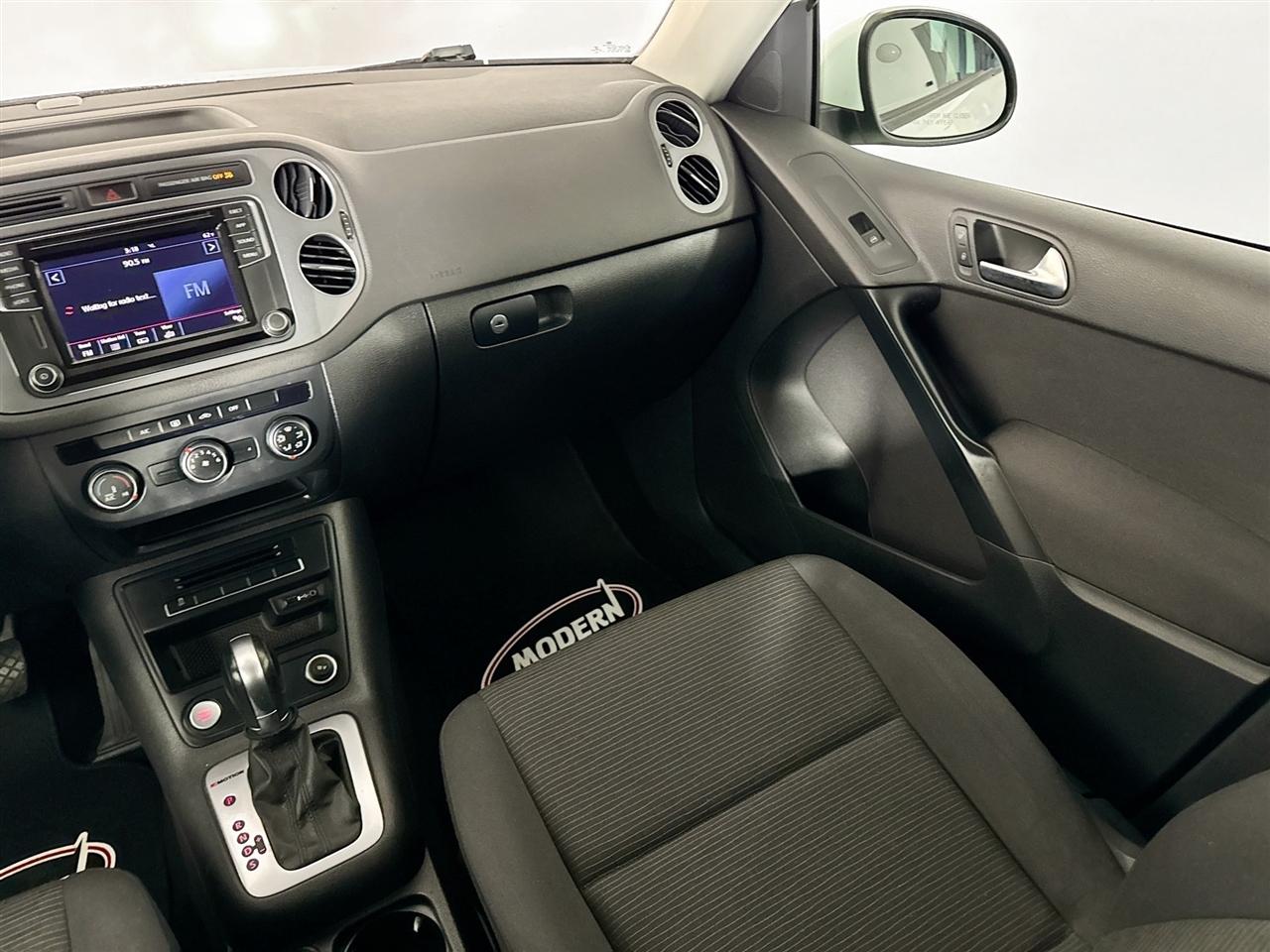 Volkswagen Tiguan Limited 2.0T 4MOTION 2018