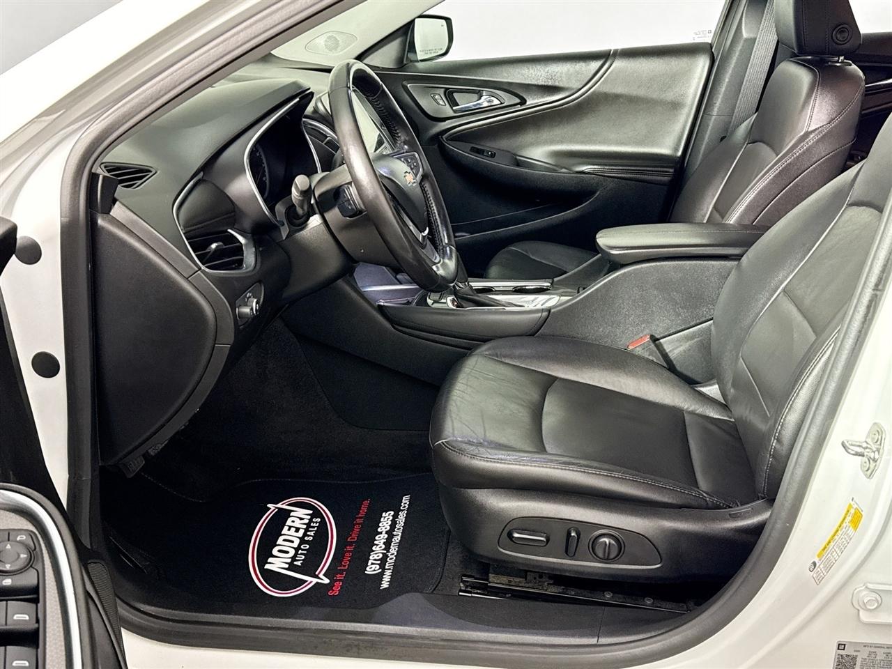 Chevrolet Malibu 4dr Sdn LT 2020