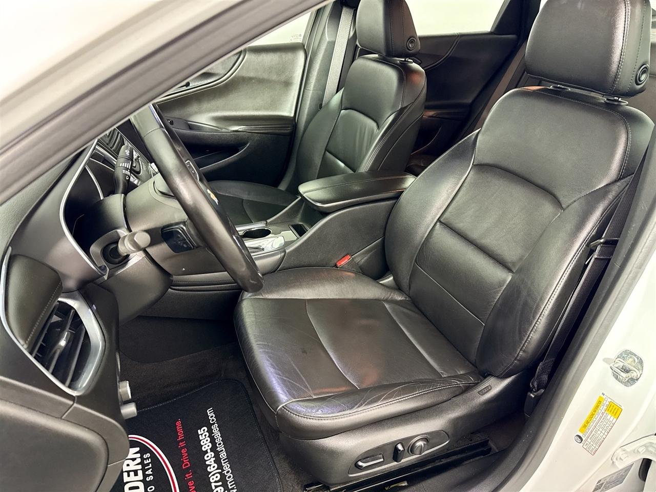 Chevrolet Malibu 4dr Sdn LT 2020