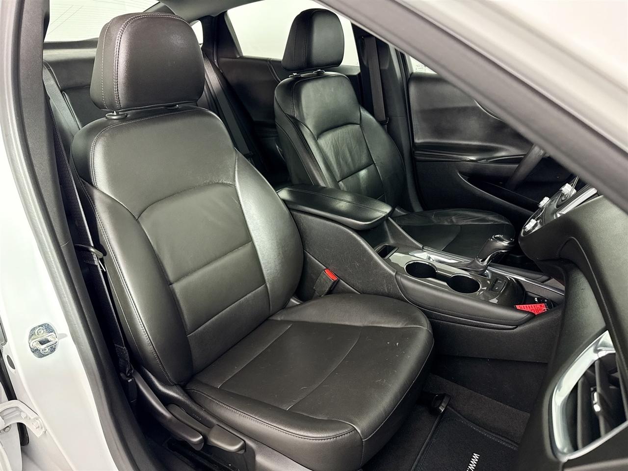 Chevrolet Malibu 4dr Sdn LT 2020